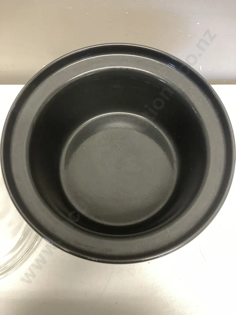 Vintage Sunbeam Crock-Pot, Model HP 0030 Image 1++